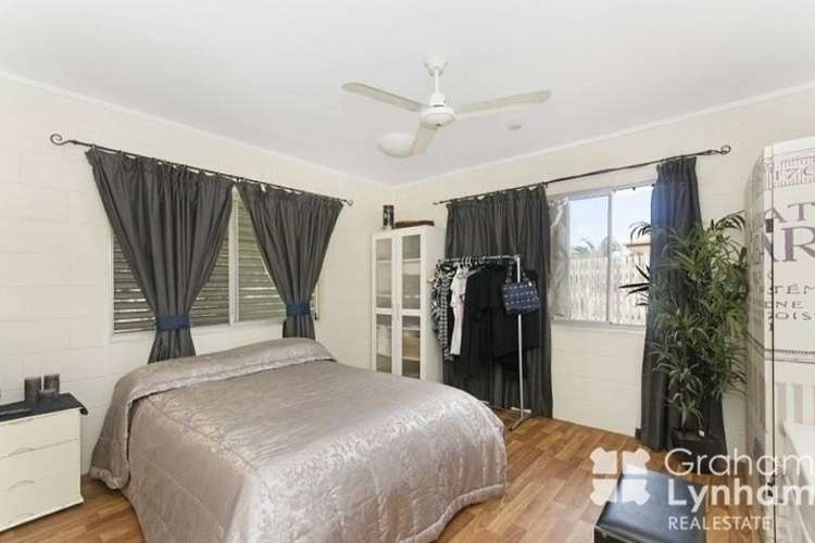 Fifth view of Homely unit listing, 1/197 Howlett Street, Currajong QLD 4812