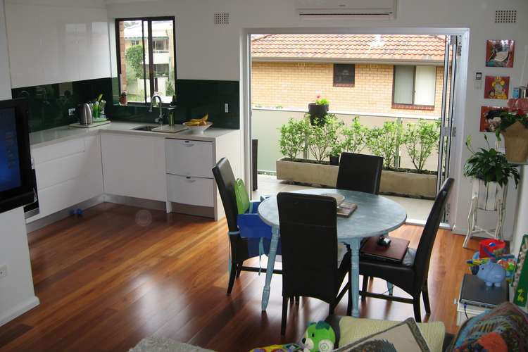 Fourth view of Homely unit listing, 10/9 Ronald Avenue, Freshwater NSW 2096