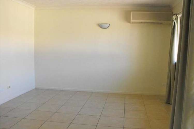 Fifth view of Homely unit listing, 4/8 Goldring Street, Hermit Park QLD 4812
