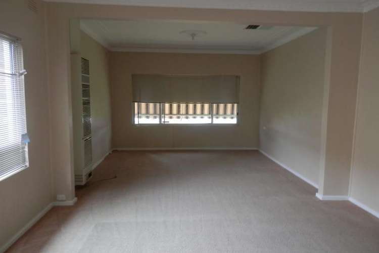 Second view of Homely unit listing, 1 402 Lake Albert Road, Lake Albert NSW 2650