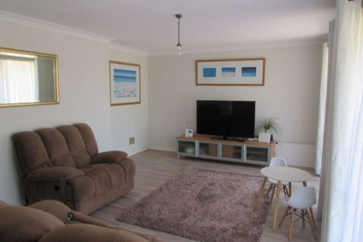 Third view of Homely house listing, 4 Savaris Court, Beldon WA 6027