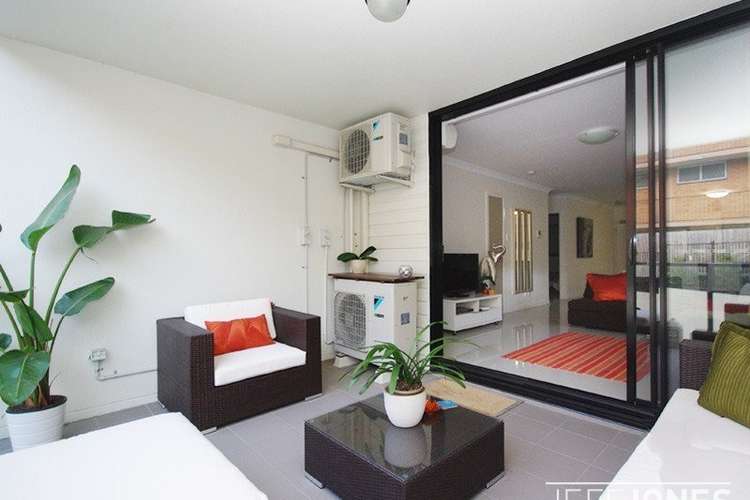 Second view of Homely apartment listing, 3/23 Potts Street, East Brisbane QLD 4169