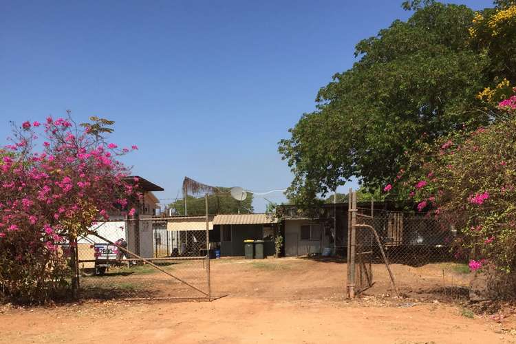 163 Robinson Road, Borroloola NT 854