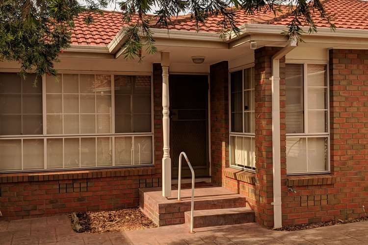 Second view of Homely villa listing, 3/29 Mortimore St, Bentleigh VIC 3204