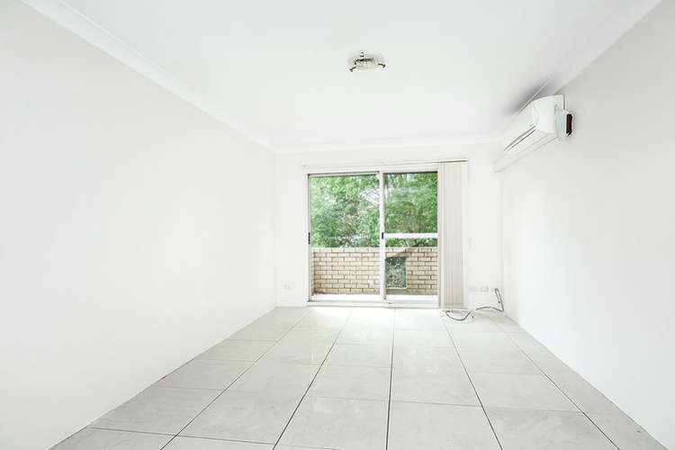 Third view of Homely apartment listing, 8/29 Alice Street, Harris Park NSW 2150