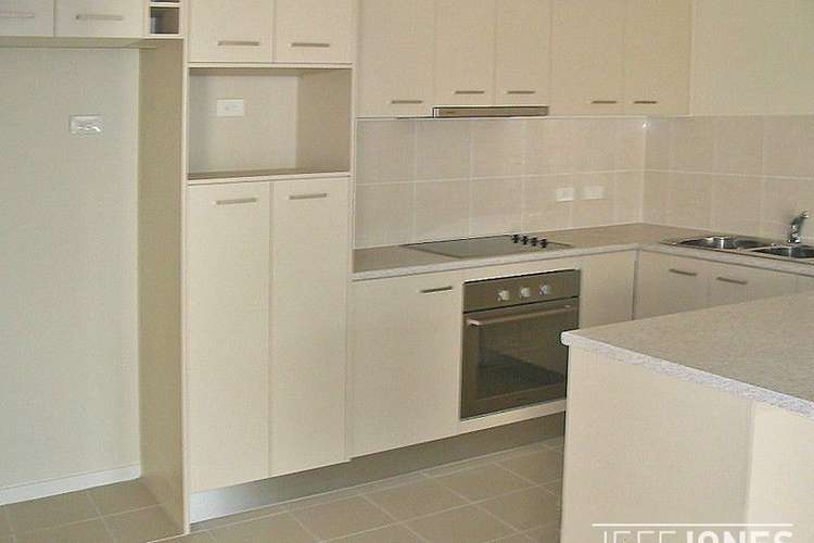Second view of Homely unit listing, 410 10/05/2019, Greenslopes QLD 4120