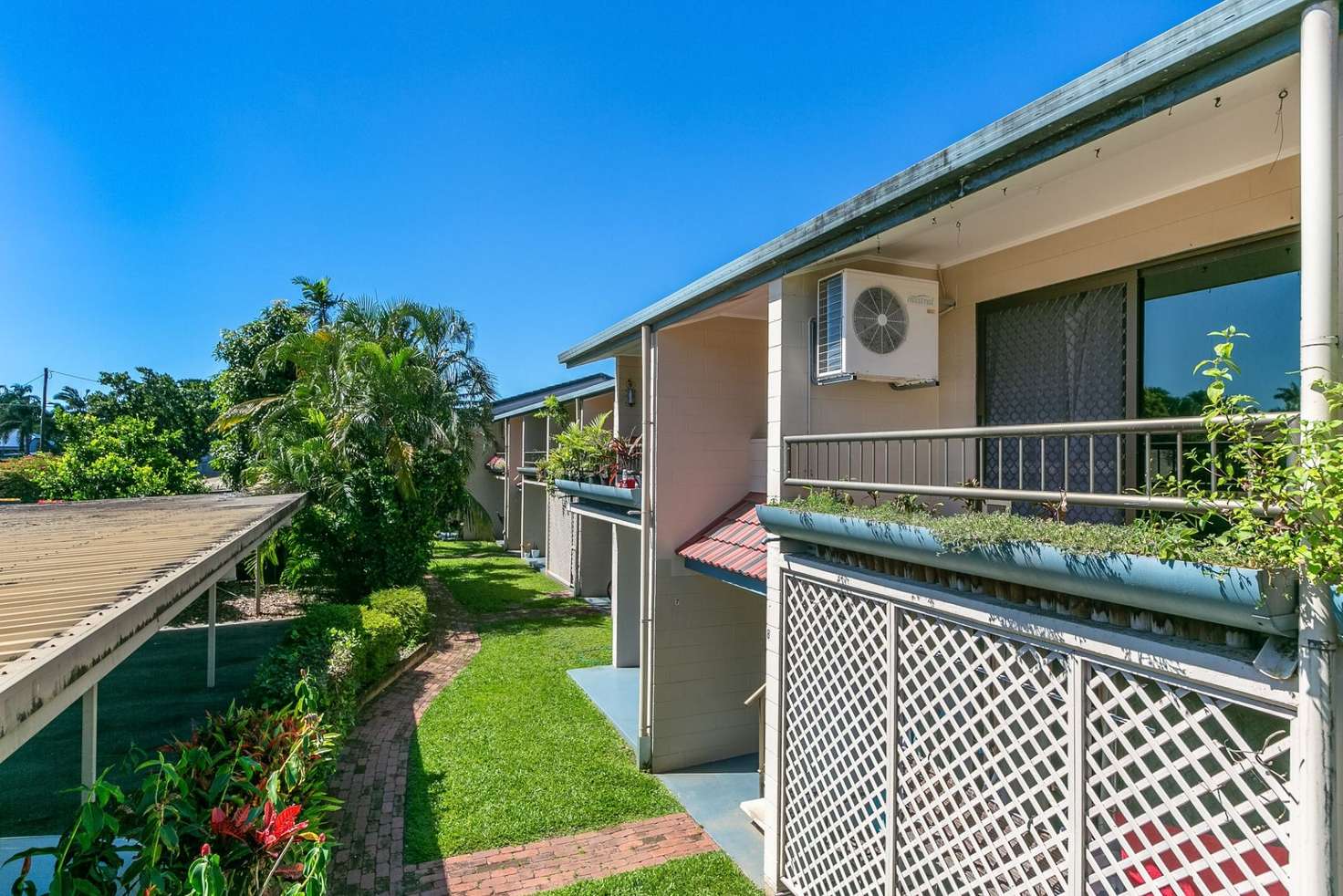 Main view of Homely unit listing, 28/439-443 Severin Street, Manunda QLD 4870