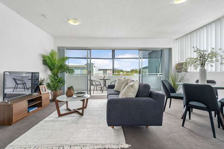 Main view of Homely unit listing, 12 Underhill Avenue, Indooroopilly QLD 4068