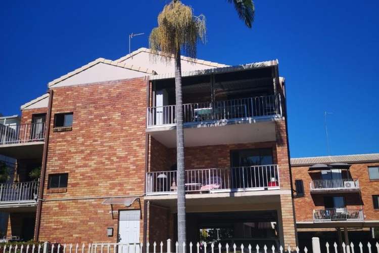 Second view of Homely apartment listing, 11/28 Hunter Avenue, Labrador QLD 4215