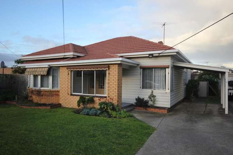 Main view of Homely unit listing, 1/15 Tyrone Street, Hamlyn Heights VIC 3215