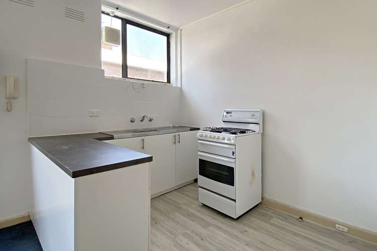 Fifth view of Homely apartment listing, 4/1 Wrexham Road, Windsor VIC 3181