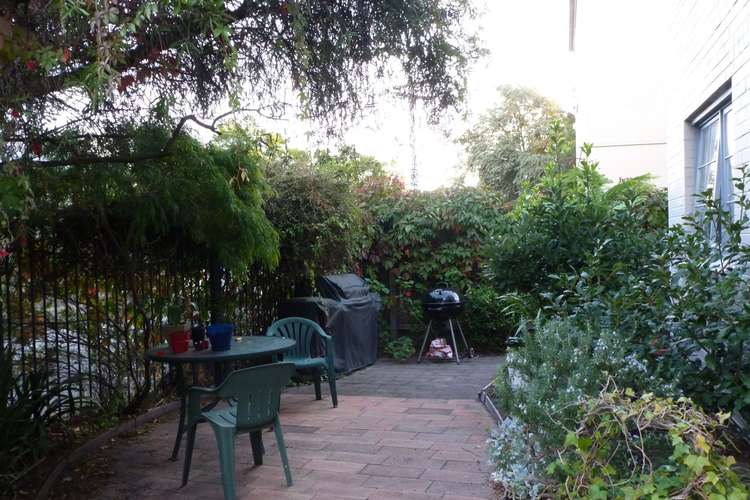 Third view of Homely unit listing, 2/30 Edmund St, Clifton Hill VIC 3068