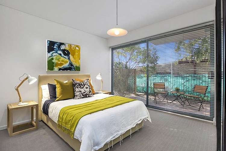 Third view of Homely apartment listing, 2/13 Greville Street, Clovelly NSW 2031