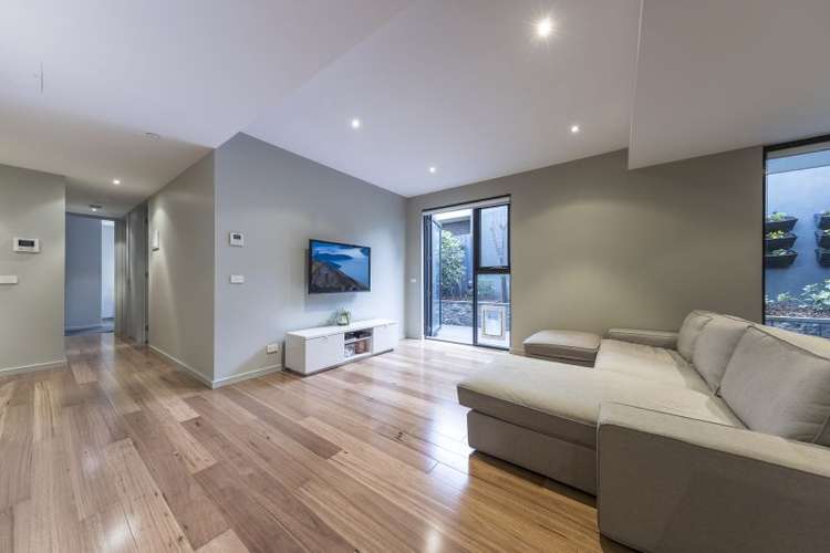 Fourth view of Homely apartment listing, 2/126 Centre Road, Brighton East VIC 3187