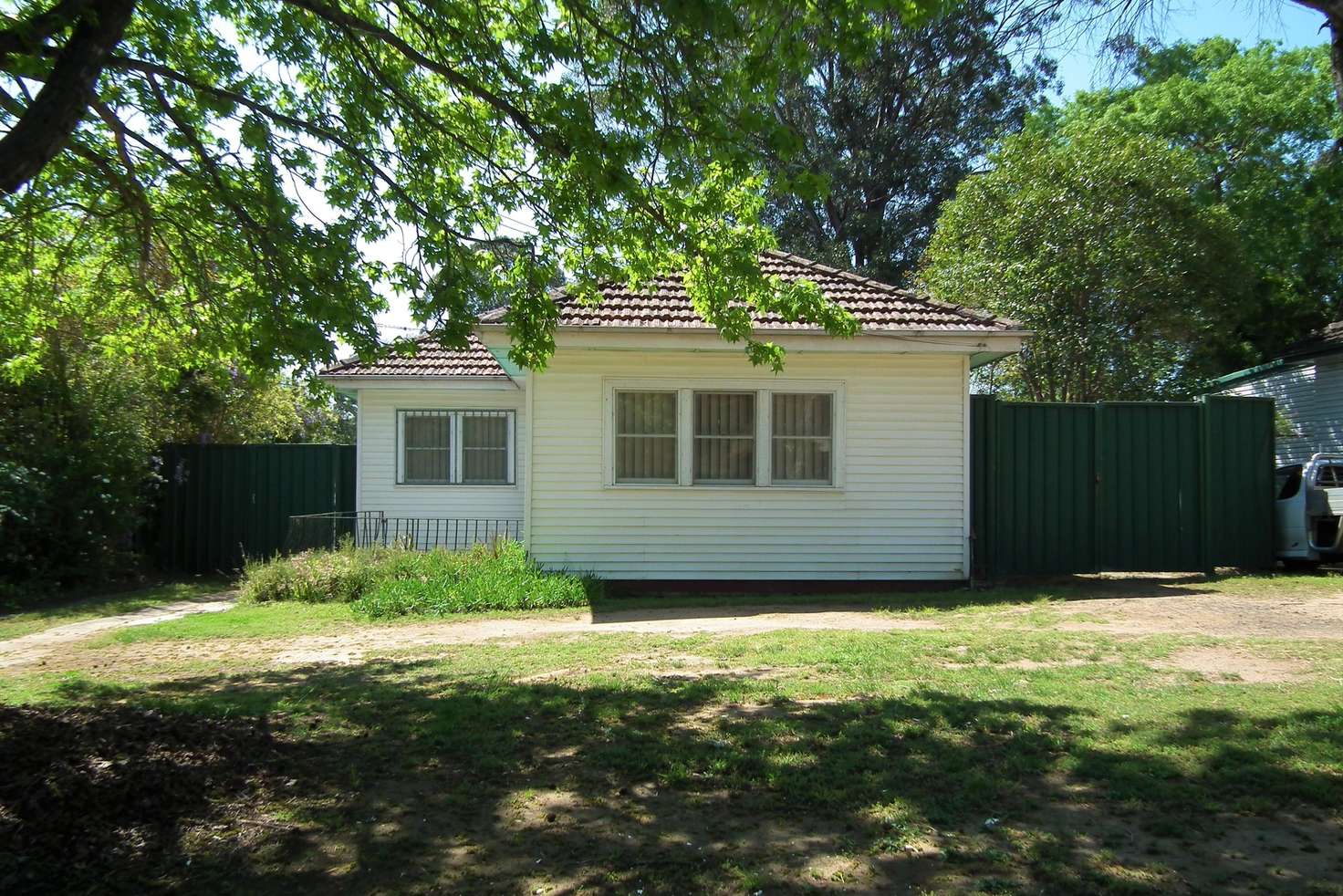 Main view of Homely house listing, 10 Belmont Road, Glenfield NSW 2167