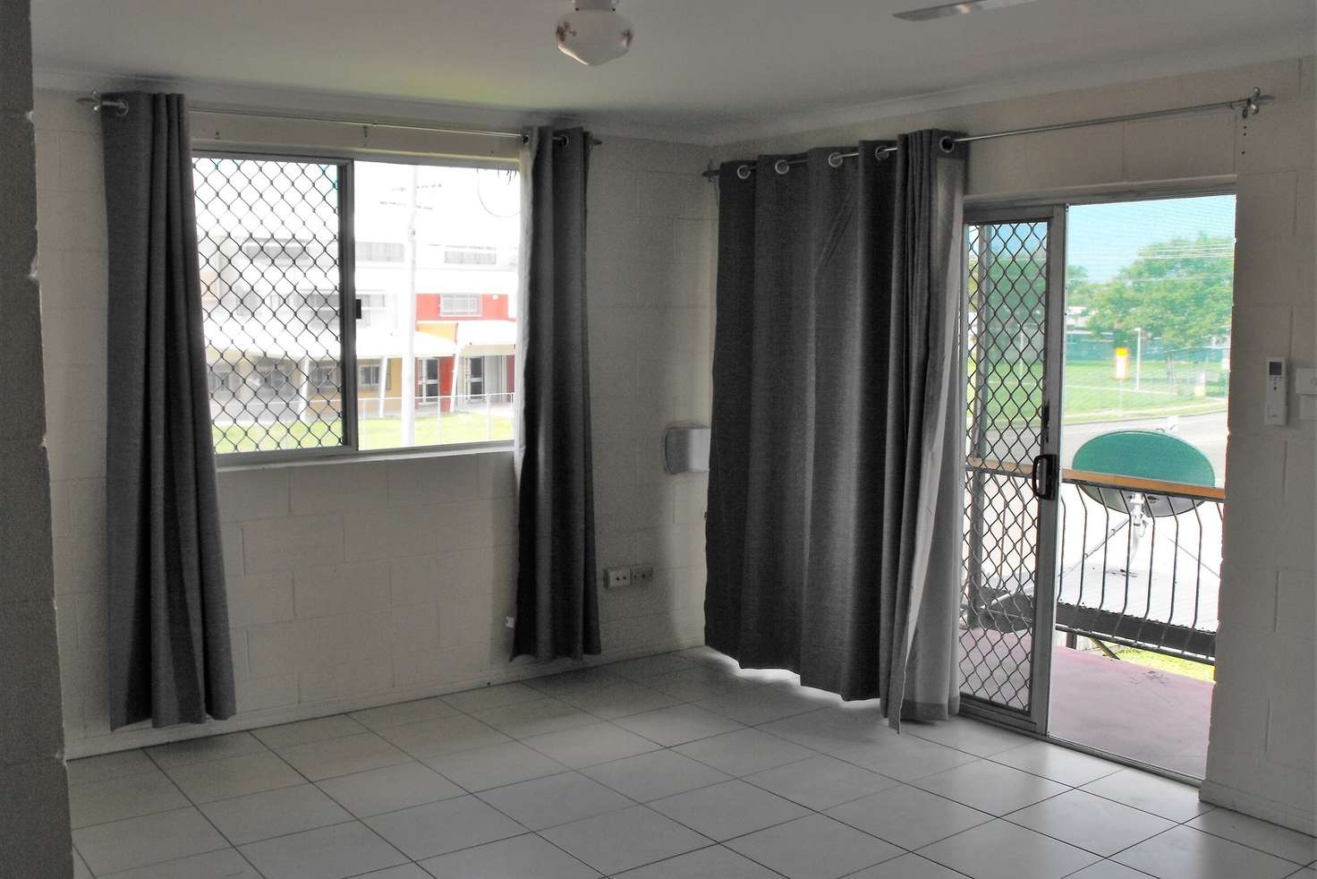 Main view of Homely unit listing, 4/1 Narangi Street, Heatley QLD 4814