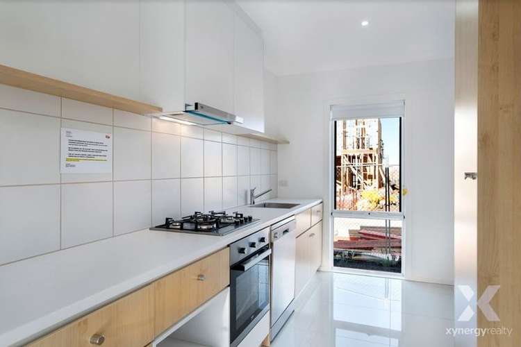 Fourth view of Homely apartment listing, 13/5-13 Oxford Street, Whittington VIC 3219