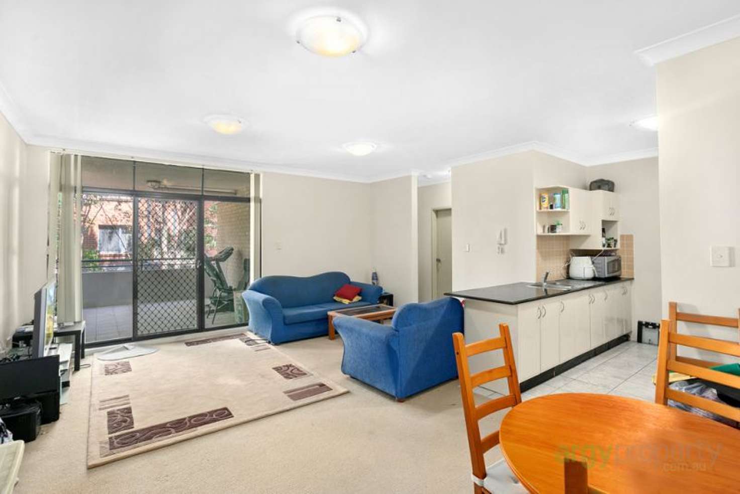 Main view of Homely unit listing, 10/2-6 Shaftesbury Street, Carlton NSW 2218