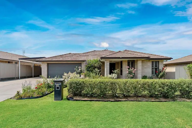 10 Errol Crescent, Heddon Greta NSW 2321
