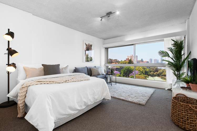 Main view of Homely studio listing, 71/50 Roslyn Gardens, Elizabeth Bay NSW 2011