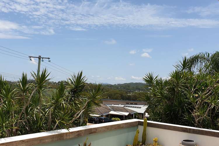 Sixth view of Homely apartment listing, 2/72 Tantula Road West, Alexandra Headland QLD 4572