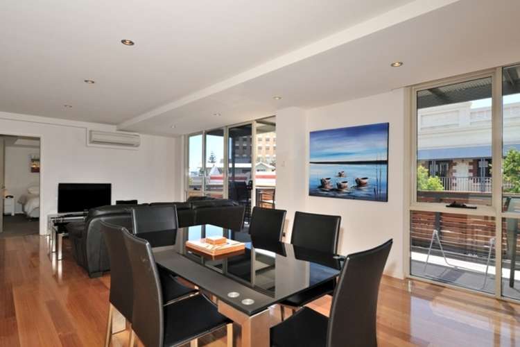 Main view of Homely apartment listing, 1/142 South Terrace, Fremantle WA 6160