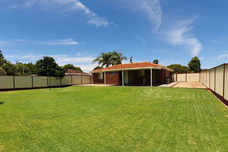 Fourth view of Homely house listing, 7 Edgeroi Way, Armadale WA 6112