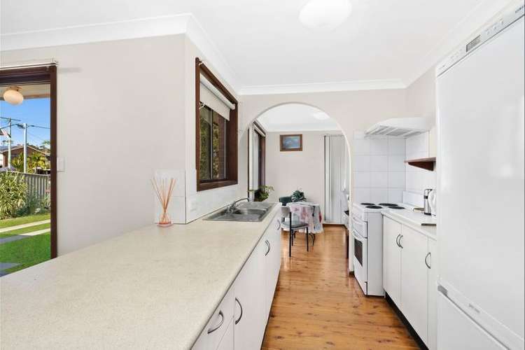 Fourth view of Homely house listing, 1 Kanimbla Avenue, Charmhaven NSW 2263