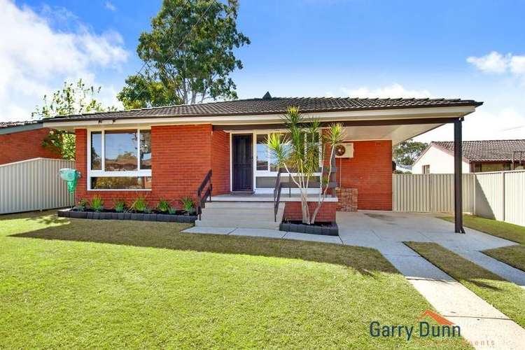 15 Bradey Ave, Hammondville NSW 2170