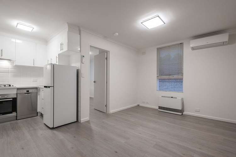 Main view of Homely apartment listing, 6/104 Gold Street, Collingwood VIC 3066