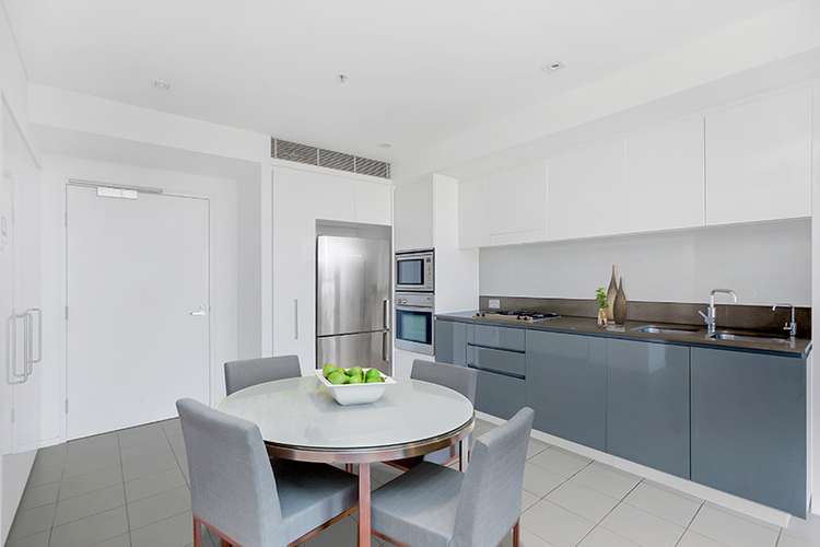 Third view of Homely apartment listing, 712/81 Macleay Street, Potts Point NSW 2011