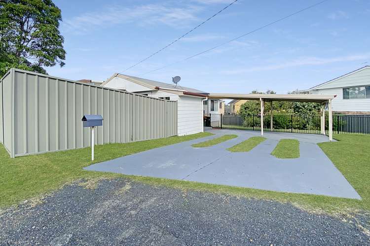 Second view of Homely house listing, 4 Murraba Crescent, Gwandalan NSW 2259