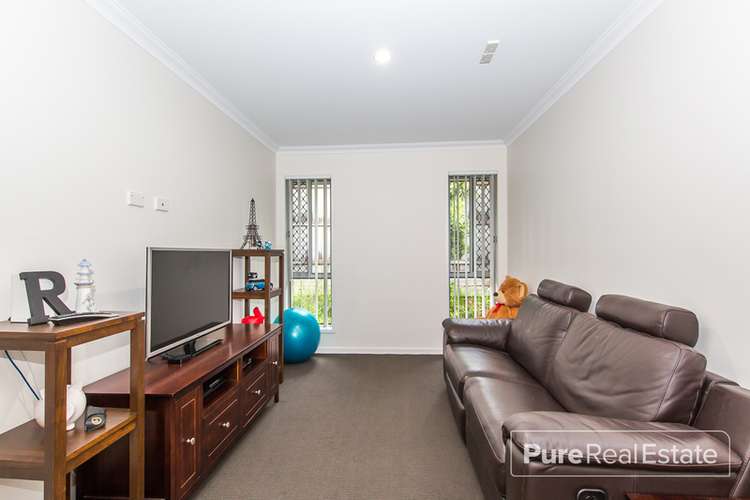 Third view of Homely house listing, 8 Gidran Close, Durack QLD 4077