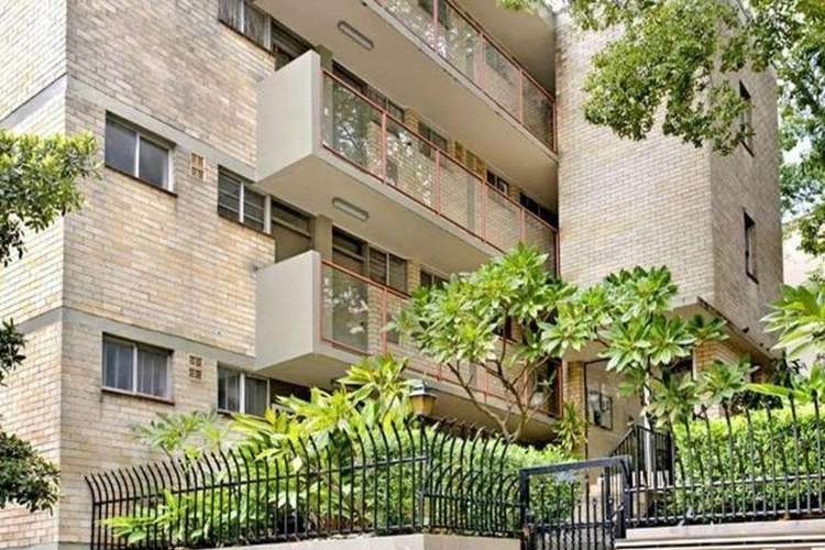 Main view of Homely studio listing, 18/100 Brougham Street, Potts Point NSW 2011