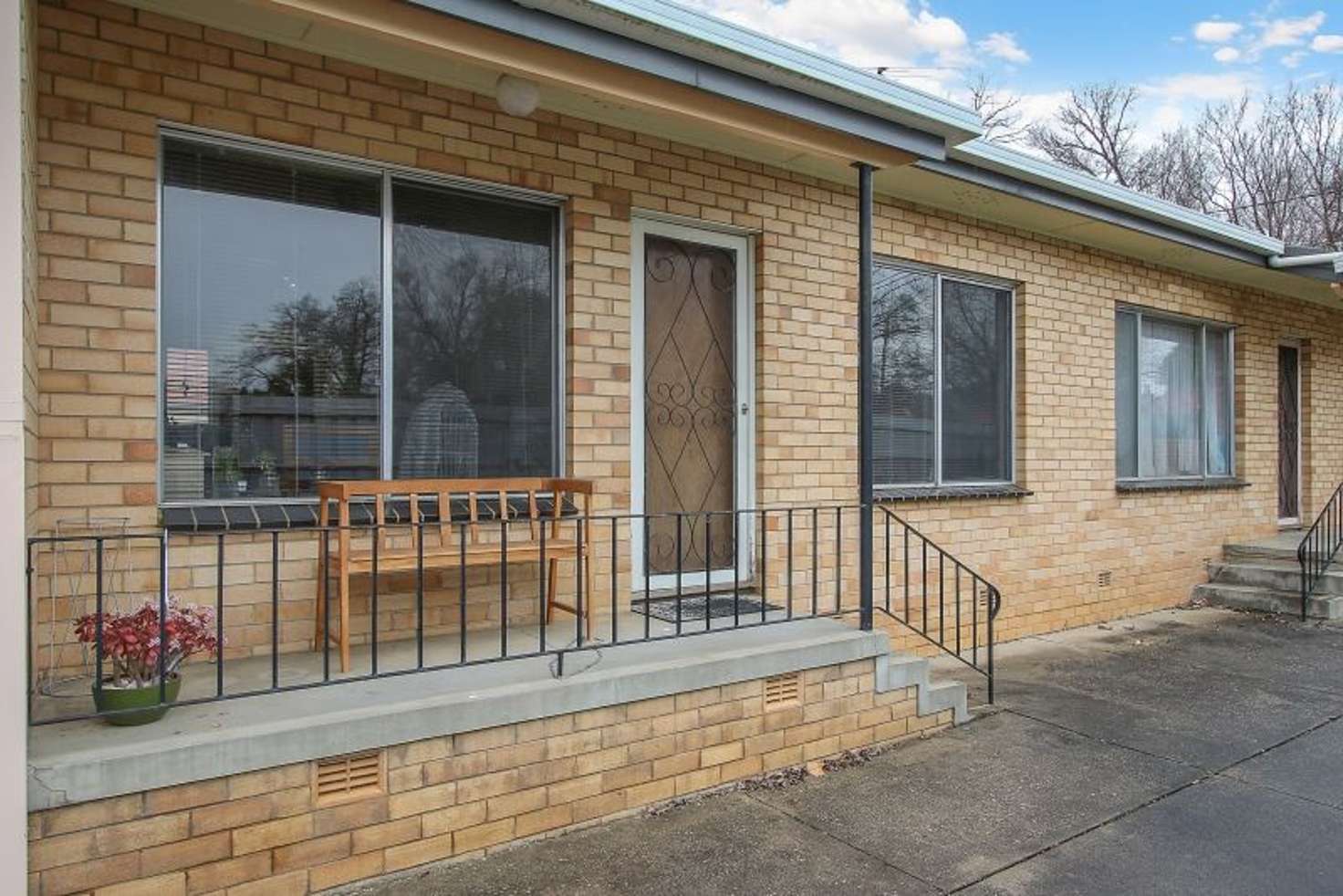 Main view of Homely unit listing, 2/672 David Street, Albury NSW 2640