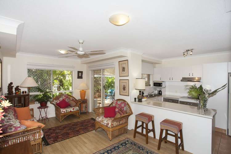 Sixth view of Homely unit listing, 4/31 Mawarra St, Chevron Island QLD 4217