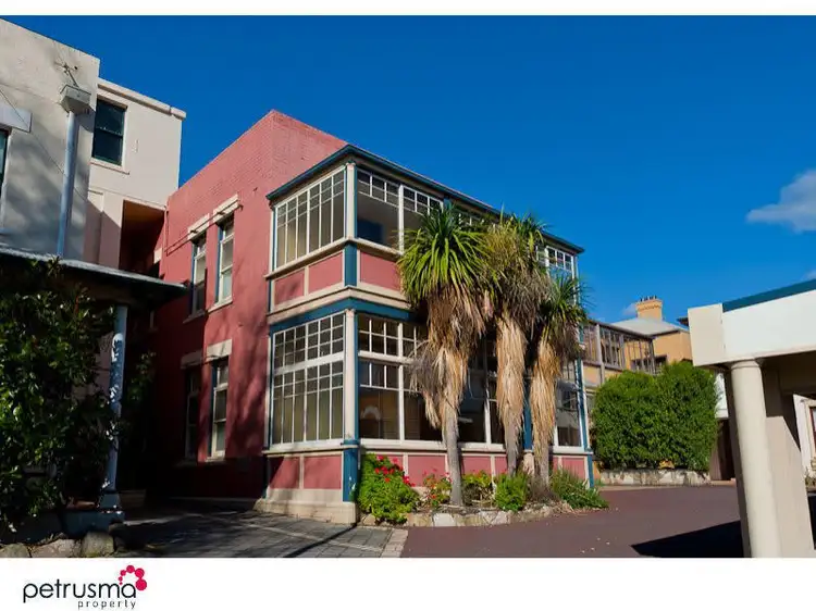 8/80 Hampden Road, Battery Point TAS 7004