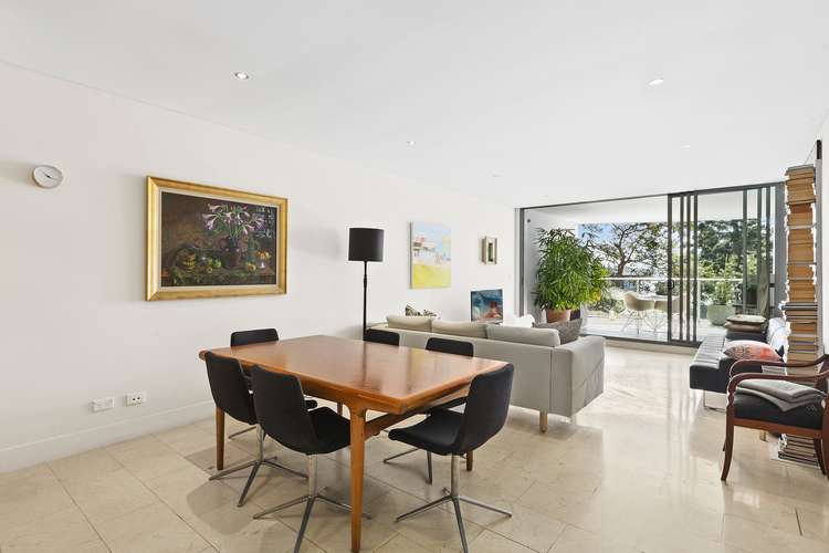 Third view of Homely apartment listing, 32/8 Greenknowe Avenue, Elizabeth Bay NSW 2011