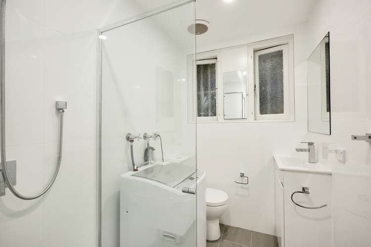 Fourth view of Homely apartment listing, 4/21B Billyard Avenue, Elizabeth Bay NSW 2011