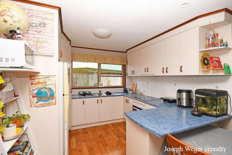Sixth view of Homely house listing, 18 Elliot Court, Eli Waters QLD 4655