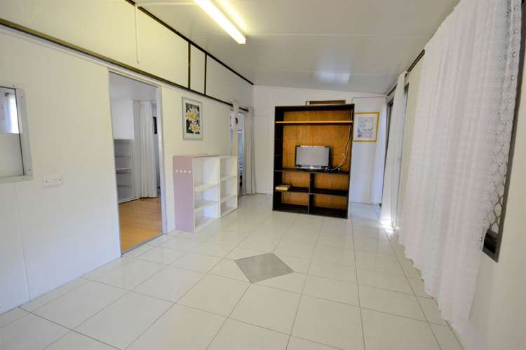 Third view of Homely unit listing, 25/1 Beerburrum Street, Dicky Beach QLD 4551