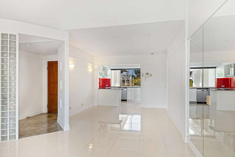 Main view of Homely apartment listing, 26/76-80 Chichester Drive, Arundel QLD 4214