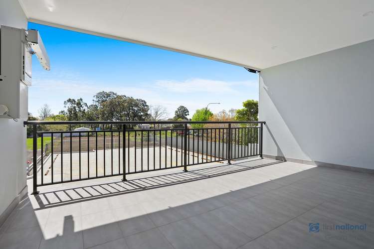 Second view of Homely unit listing, U1/21 Oaks Road, Thirlmere NSW 2572