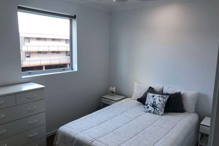 Third view of Homely apartment listing, 1/803 Main Street, Kangaroo Point QLD 4169