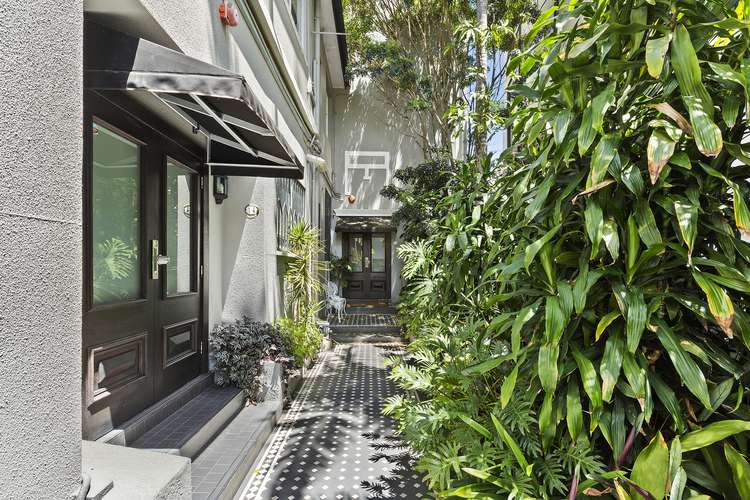 Sixth view of Homely studio listing, 4/1 Hughes Street, Potts Point NSW 2011