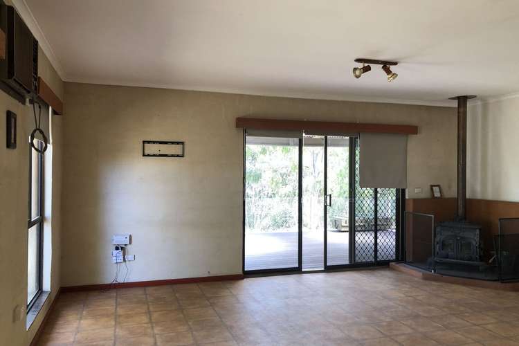 Fifth view of Homely house listing, 2 Broome St, Bethanga VIC 3691