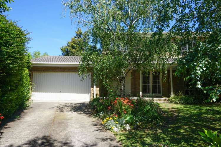 Second view of Homely house listing, 6 Janina Court, Vermont South VIC 3133