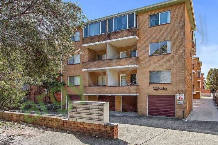 Main view of Homely unit listing, 4/8-10 President Avenue, Kogarah NSW 2217