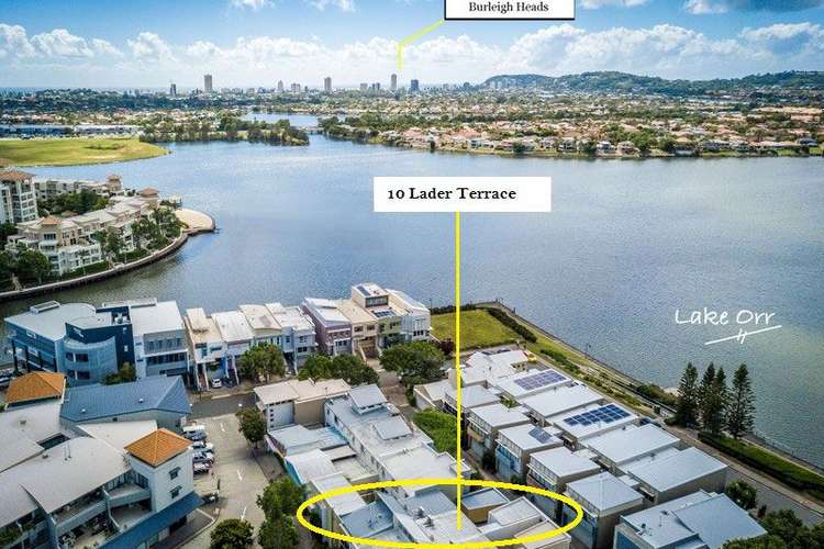 10 Lader Terrace, Varsity Lakes QLD 4227