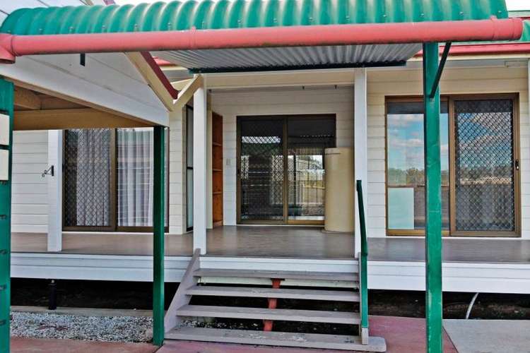 Fifth view of Homely house listing, 4 Alexander Ave, Chinchilla QLD 4413